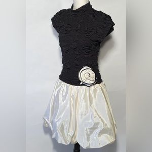 1980s Nuance Taffeta Black White Bubble Prom Dress Sequin Rose